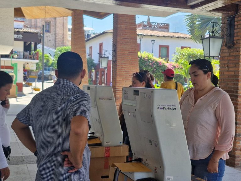 WhatsApp Image 2025-11-21 at 11.50.47 AM